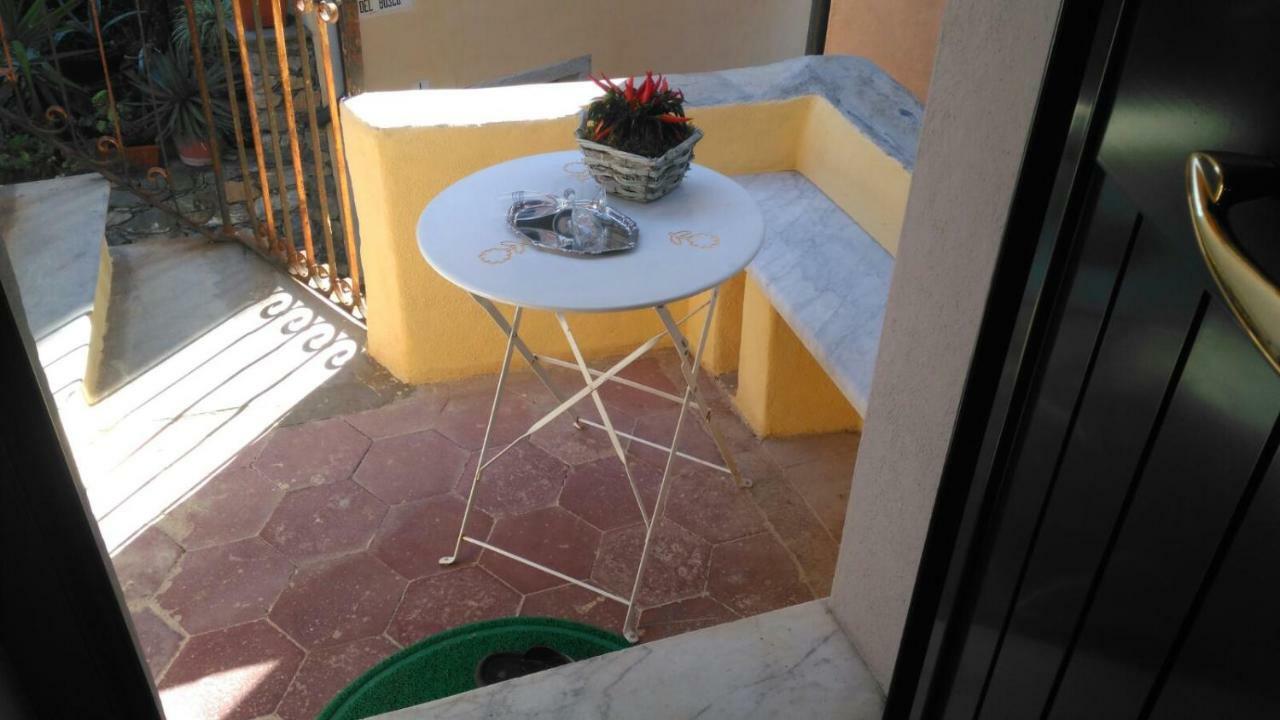 La Stanzetta Viola Hotel Fezzano  Exterior photo
